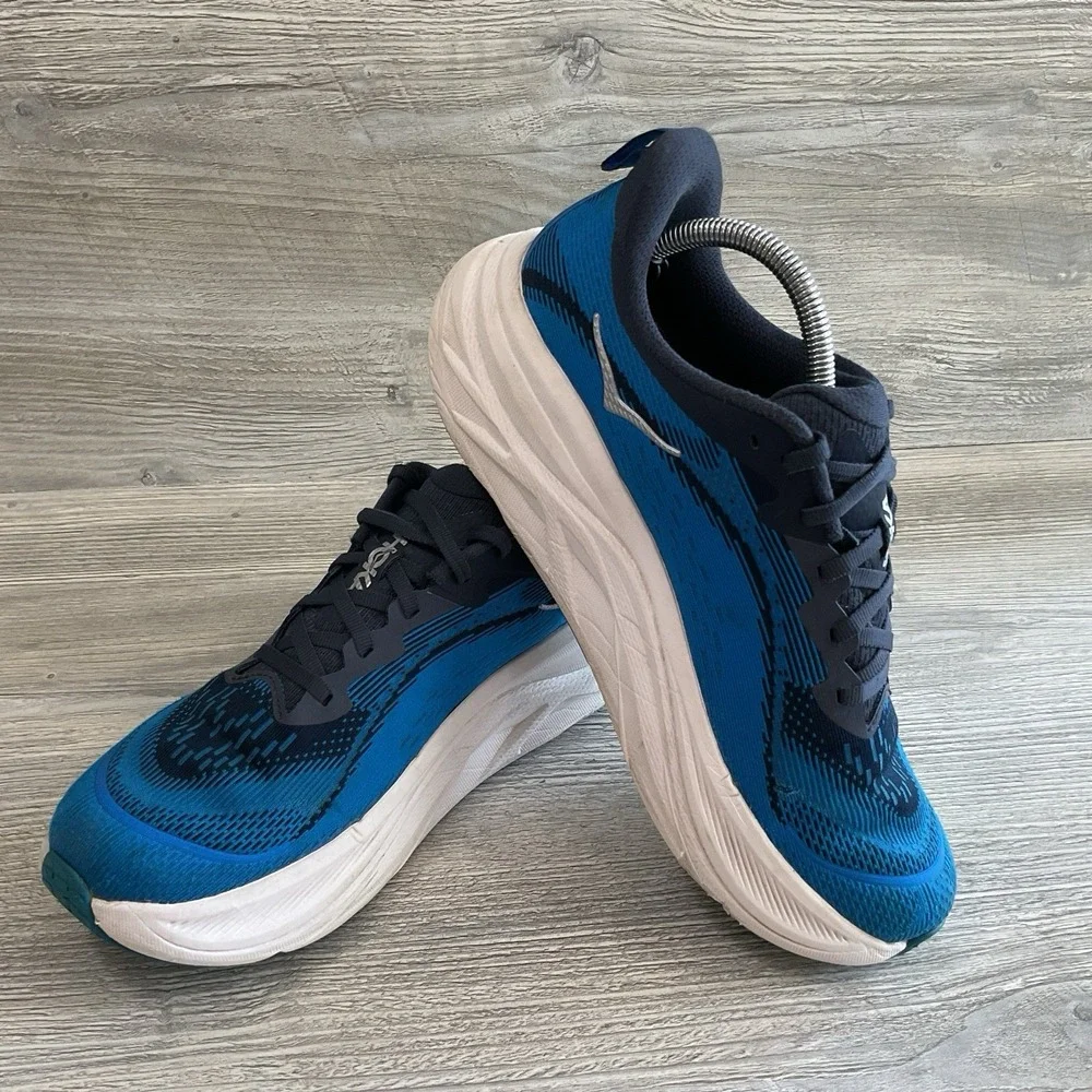 HOKA Skyflow Men's Size 9D Varsity Navy Electric Cobalt Blue Shoes 1155111-VVY